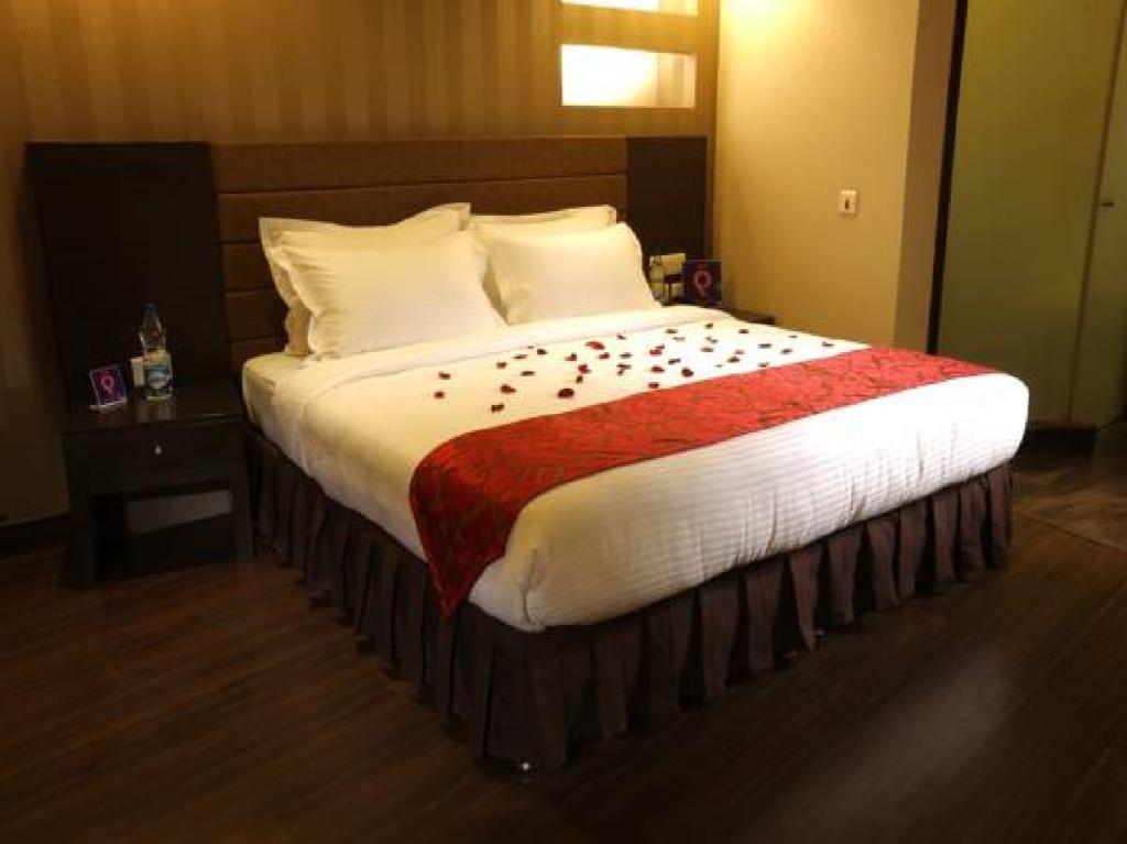 Five Elements Hotels Delhi- North Avenue New Delhi Exteriör bild