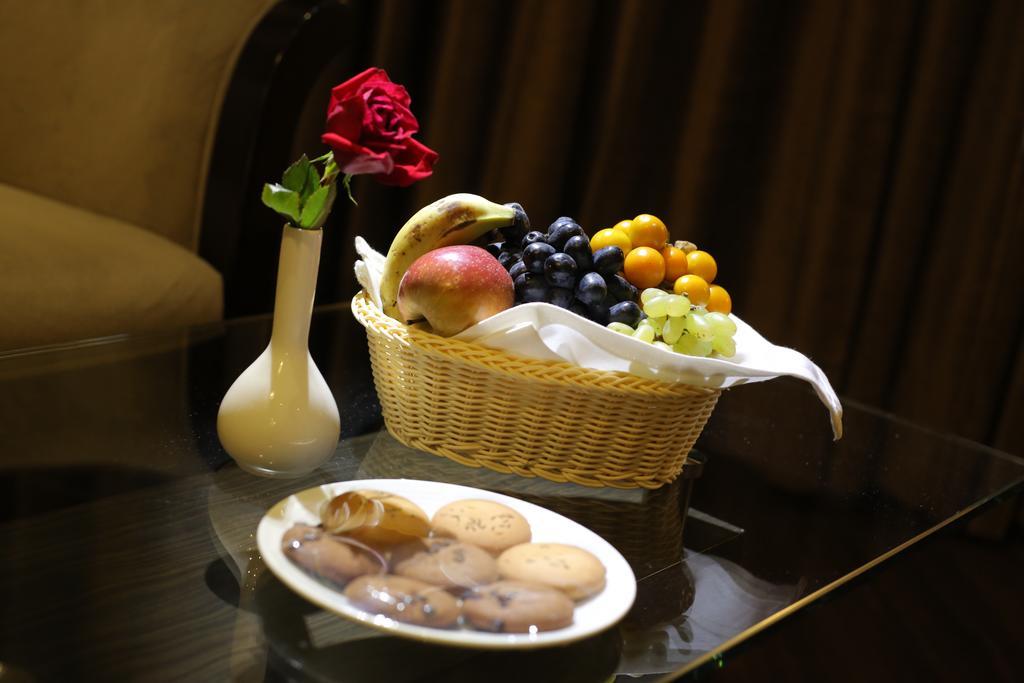 Five Elements Hotels Delhi- North Avenue New Delhi Exteriör bild