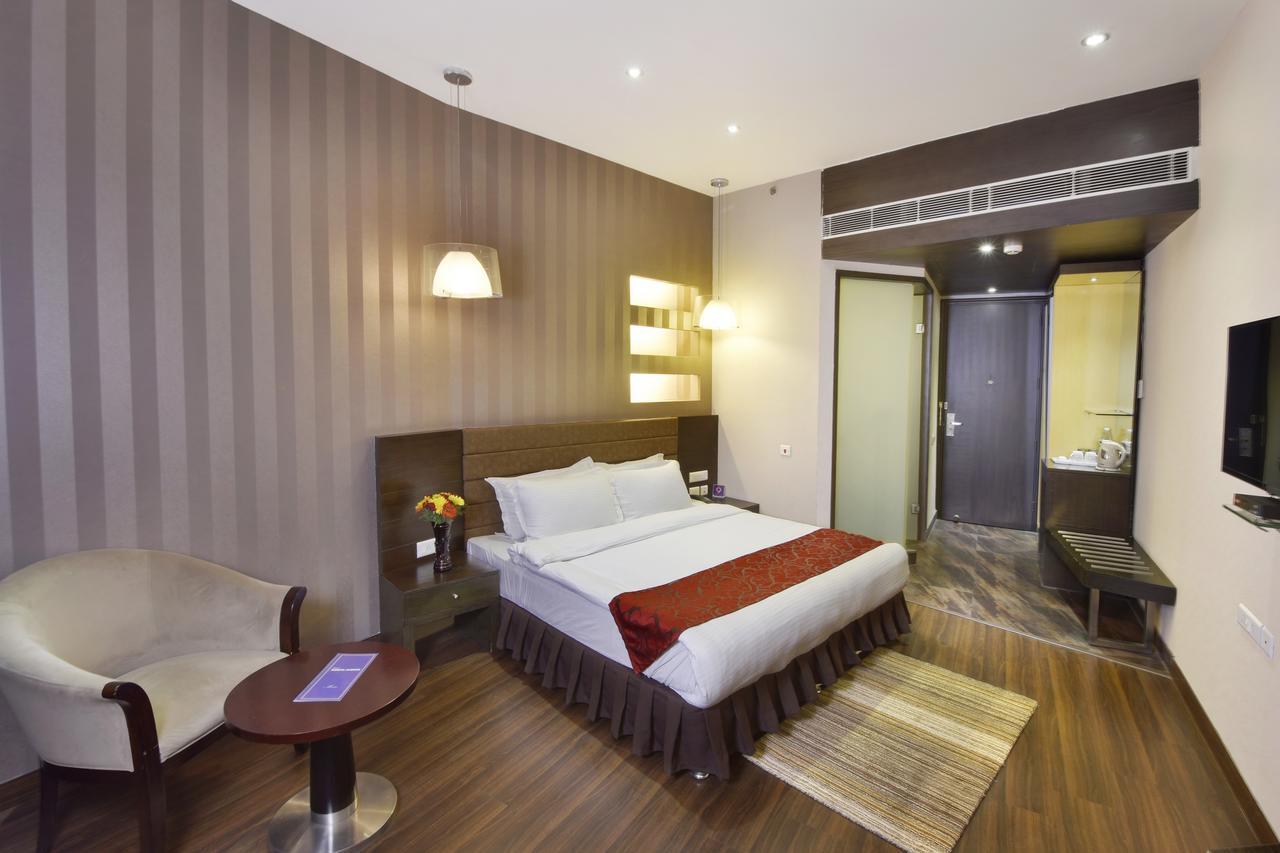 Five Elements Hotels Delhi- North Avenue New Delhi Exteriör bild