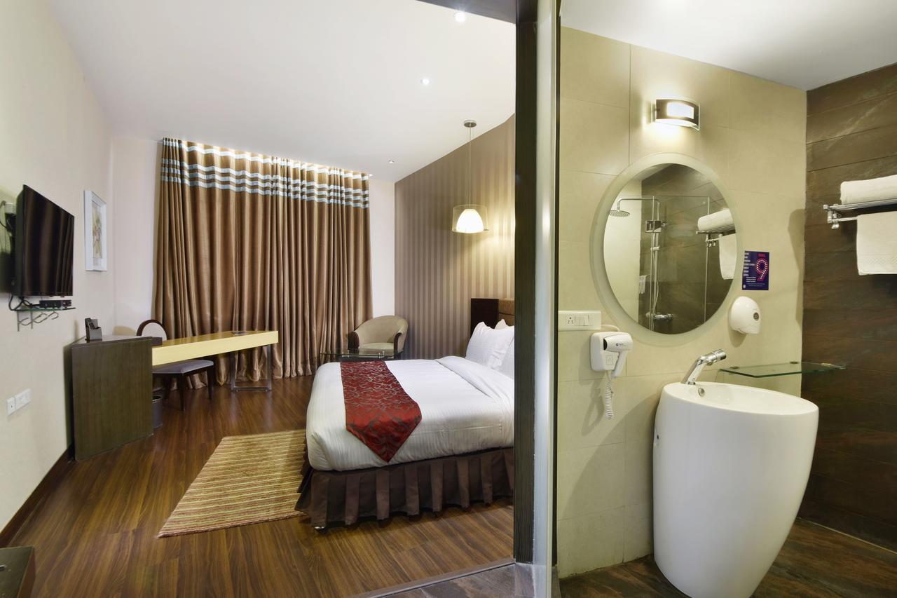 Five Elements Hotels Delhi- North Avenue New Delhi Exteriör bild