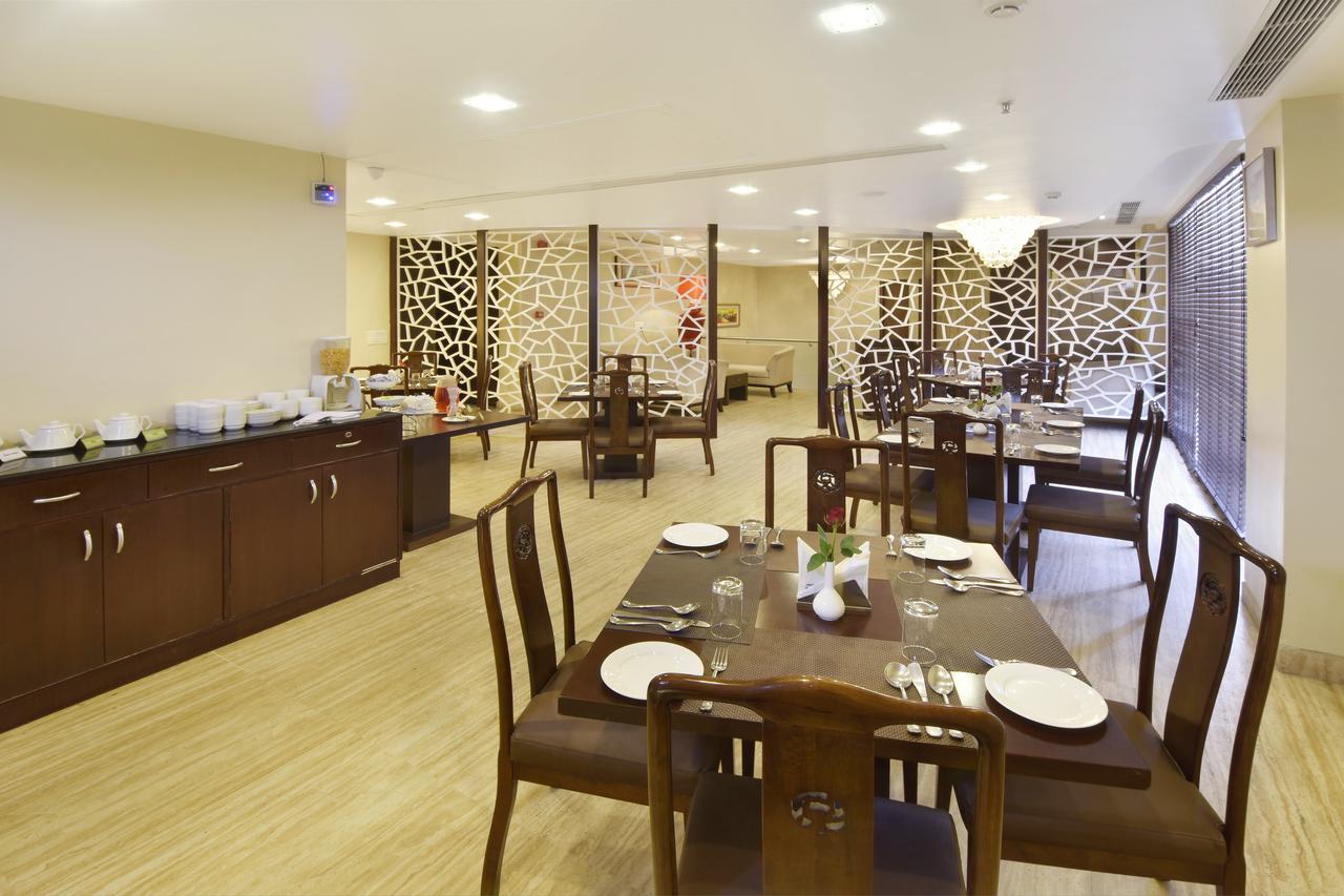 Five Elements Hotels Delhi- North Avenue New Delhi Exteriör bild