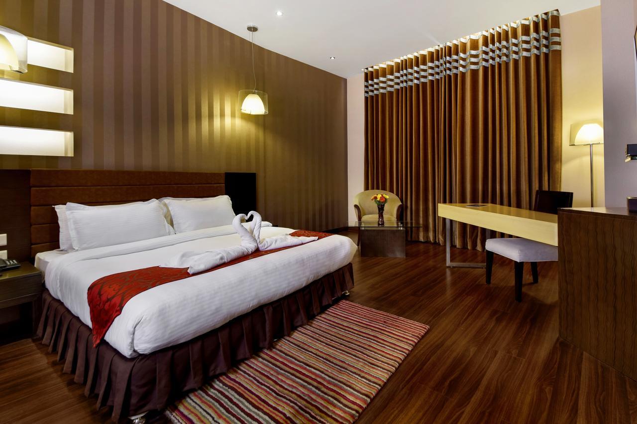 Five Elements Hotels Delhi- North Avenue New Delhi Exteriör bild